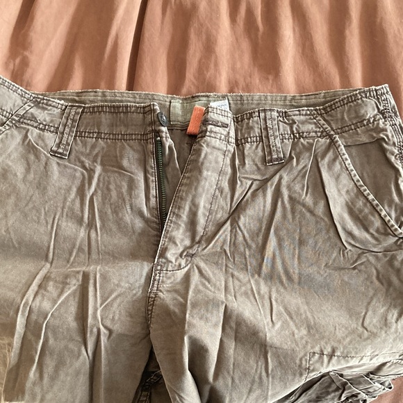 Old navy greenish brown cargo pants 34x32 - Picture 5 of 6